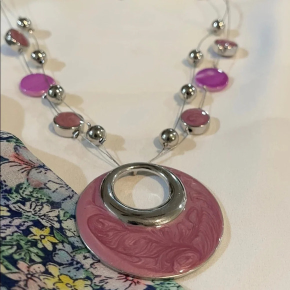 3x$25 ❤️ New York & Co Necklace ❤️ - Picture 4 of 8